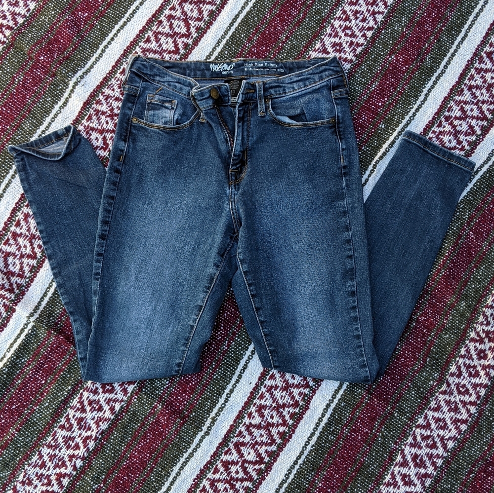 High Rise skinny jeans